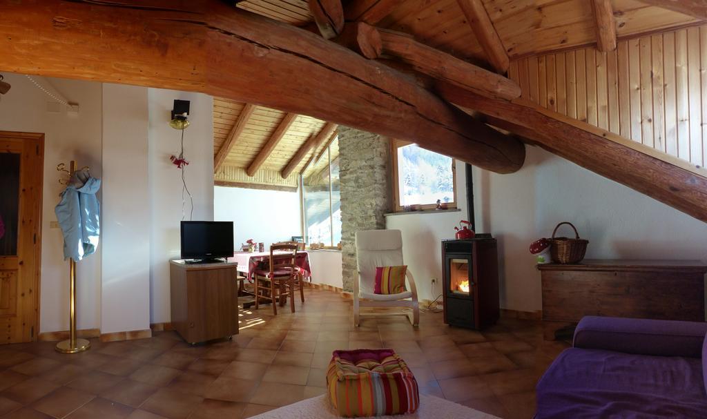 Appartamenti Grivola Ozein Exterior foto